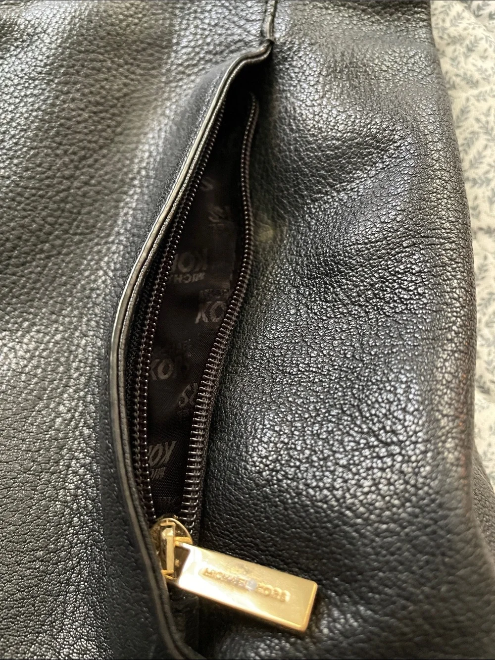 Michael Kors Naomi black pebbled leather tote bag with braided strap